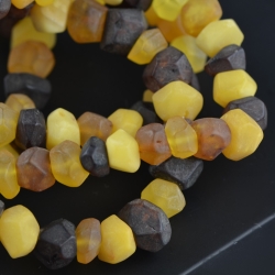 Raw irregular shape bracelet 